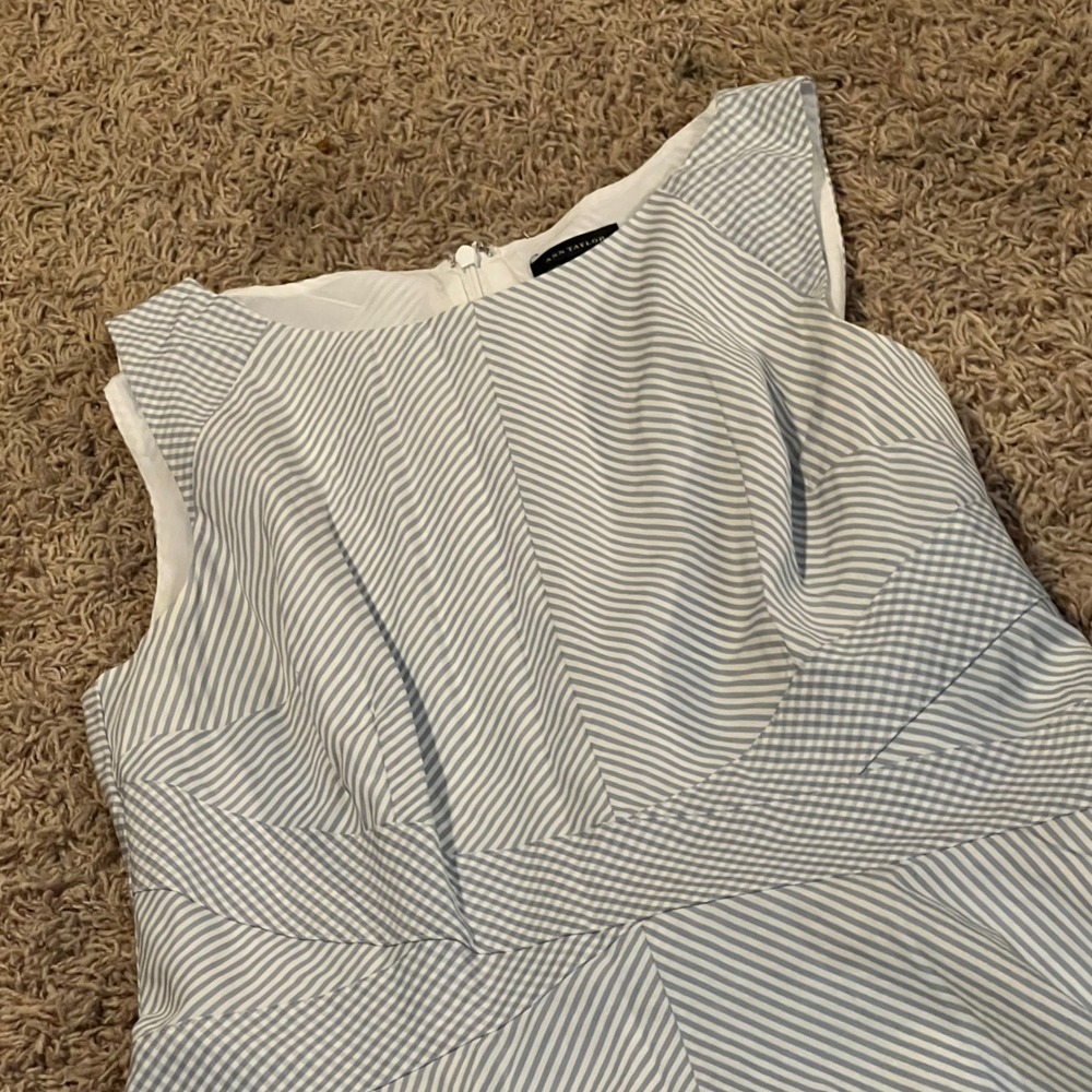 Ann Taylor Blue White Striped Sleeveless Fit Flare Dress Size 4 Boat Neck Skater